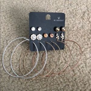 Windsor earring pack